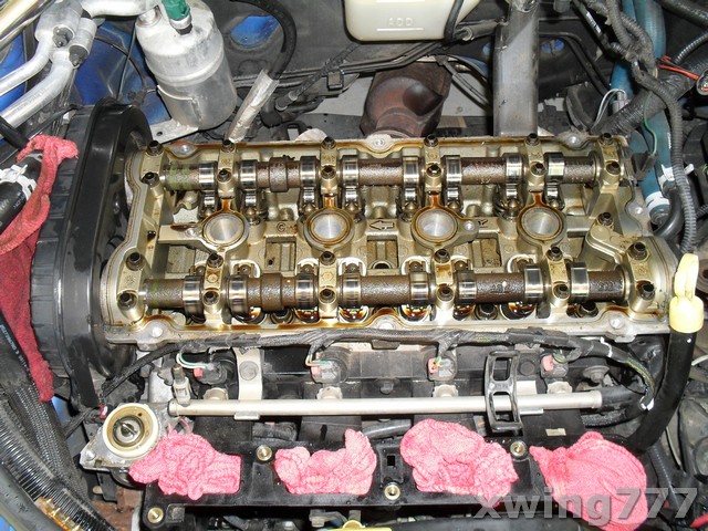 Timing Belt Replacement On Wifes 2006 Na Pt Cruiser Forum Remove Both Steering Ac Belt And Alternator Upper An Lower Engine Struts Inspect Closely As Of Hers Were Broken Replaced